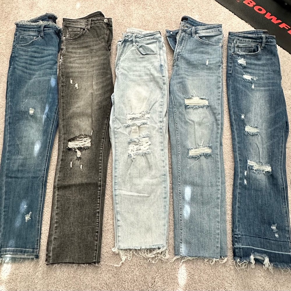 Women’s Risen brand jean lot size 30